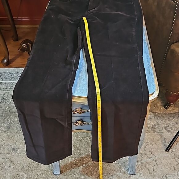 NYDJ Chocolate Micro Corduroy jeans size 8P - Picture 12 of 12
